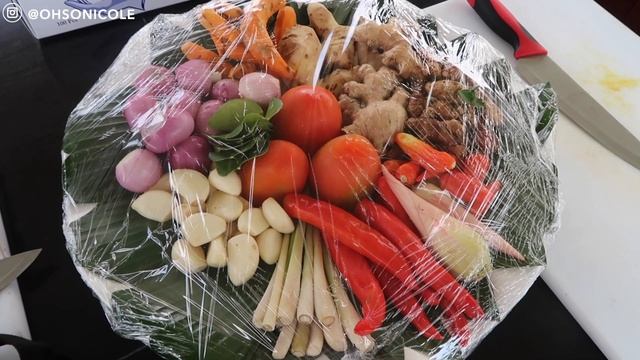 【🇮🇩VLOG】Floating breakfast, spa, cooking class ft. carminola смотреть онлайн