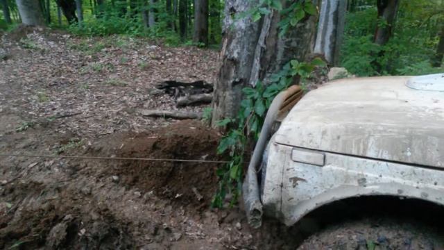 Нива застряла в лесу смотреть онлайн