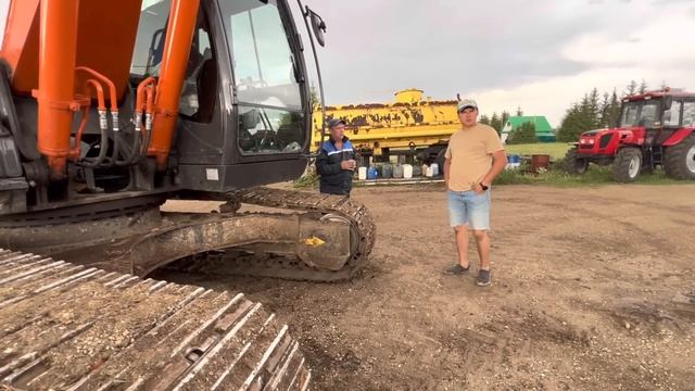 Расчищаем болото и превращаем его в красивое озеро | Бешеный клев Карпа | Деревенские будни