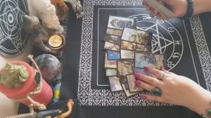 С кем он вчера проводил время | Где он был вчера | Твро расклад #103