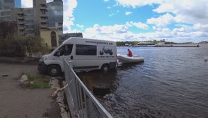 Покупка и спуск резиновой лодки на воду