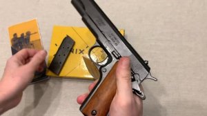 Пистолет Кольт м1911а1 разборный деревянные накладки, Colt M1911A1 wooden grips, USA, Denix 9312