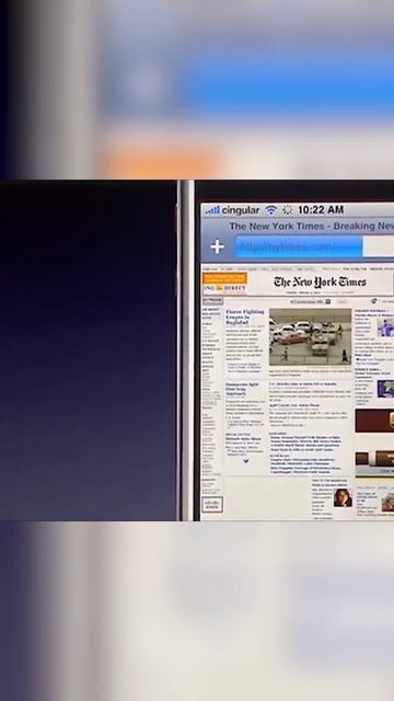 Стив Джобс показывает революционный Safari на iPhone вместо старых WAP-страниц (2007)
