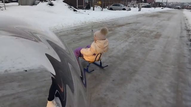 Видео памятки ПДД горки на проезжей части смотреть онлайн