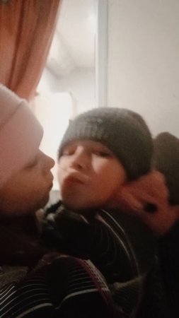 Доказательства она моя любимая
 девушка
