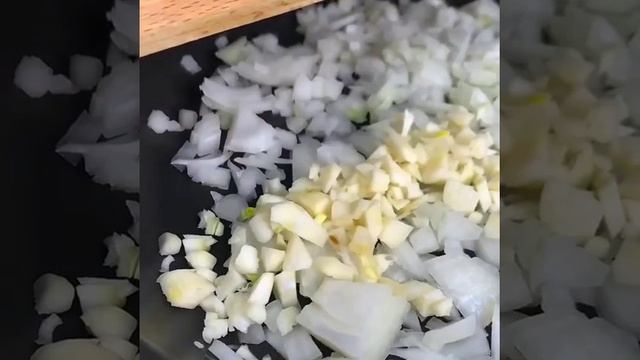 Мясо в томатном соусе🤤 #мясо#рецепты#еда#обед#пп#ппрецепты#блюдо#ужин#едаялюблютебя смотреть онлайн