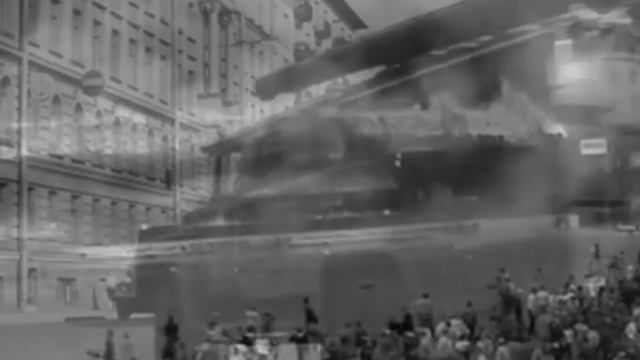 Мощный взрыв уничтожил стадион и посеял панику в городе смотреть онлайн