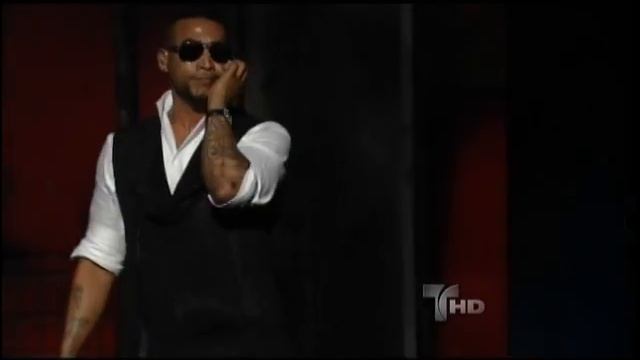 ♥Don Omar Danza Kuduro y Taboo! 2011 @Premios Billboard 2011♥
