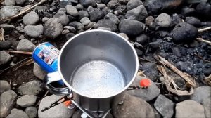 Membuat sebotol kopi susu dipinggir sungai, kopi robusta temanggung, manual brew, vietnam drip