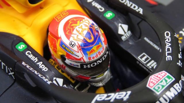 Max Verstappen - Red Bull RB16B - Winner Dutch GP 2021 - Spark 1:18 scale model car
