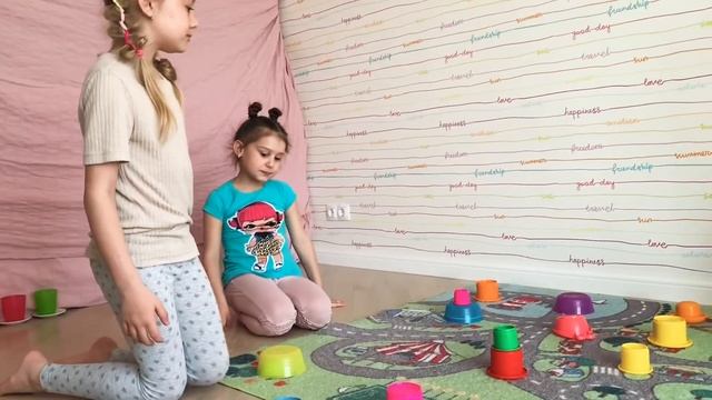 Челлендж СЮРПРИЗ или ДЕЙСТВИЕ!!! Часть 1 . Игры для детей. смотреть онлайн