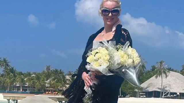 ВОЛОЧКОВА СХОДИТ С УМА! ОДИН СКАНДАЛ ЗА ДРУГИМ ДОВЁЛ ГОРЕ-БАЛЕРИНУ ДО ПСИХОЗА! смотреть онлайн