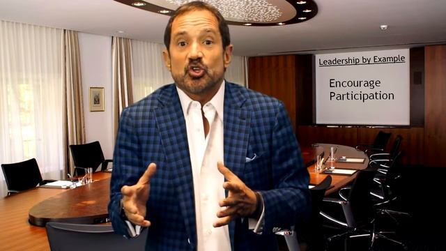 Leadership by Example - Coach Gig's Daily Locker Room смотреть онлайн