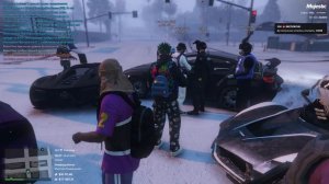 Срезали бронежилет , ограбили полицейского