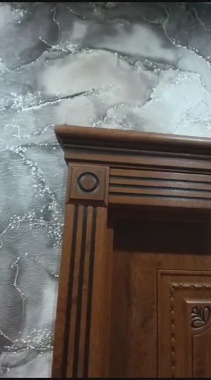 Монтаж двери у покупателя. Модель Greta цвет Honey патина чёрная. ВЛАДИМИРСКАЯ ФАБРИКА ДВЕРЕЙ.