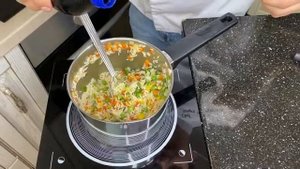 Рис с овощами - простой рецепт | Как приготовить рассыпчатый рис на сковороде