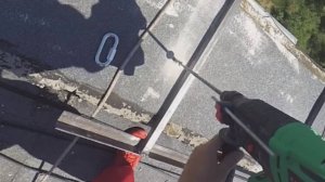 Забил анкер перфоратором из-за лени спускаться за молотком )))