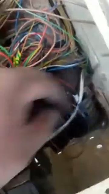 Утечка тока на Спринтере смотреть онлайн