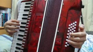 Accordion Lesson 15 - Jingle Bells