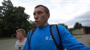 В поисках съедобного в мусорных бочках, ну и зашёл на почту