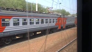 Наперегонки с электропоездом ЭД4М-0400