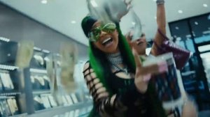 Latto - Put It On Da Floor Again (feat. Cardi B) [Wavy Remix]