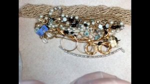 4. Распаковка нового лота с винтажной бижутерией