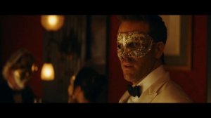 Красное уведомление - ОБЗОР на самый ДОРОГОЙ фильм Netflix [КИНОЭКСПРЕСС]