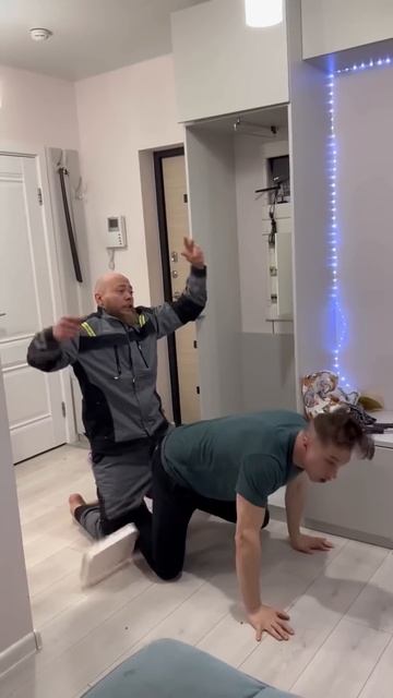 Электрик ⚡️ смотреть онлайн