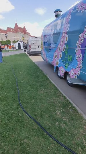 Доставка фудтрака на точку