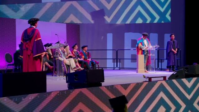 Graduation 2022 - Friday 22nd 10:00 - Leeds Business School смотреть онлайн