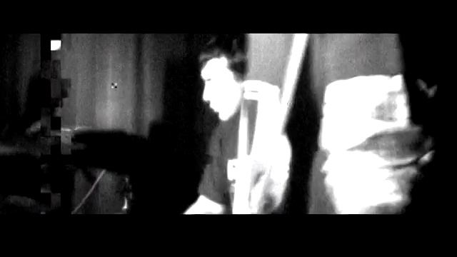 Achtung!Babies - Свет сквозь мутное стекло LIVE @ Жесть (Москва) 18.12.2005 смотреть онлайн