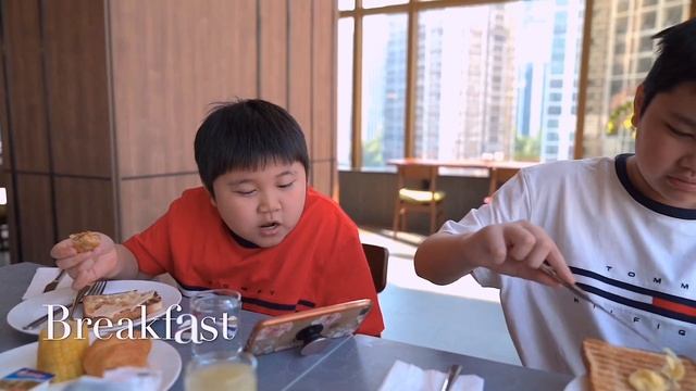 Ibis KLCC Vlog : Weekend at ibis KLCC смотреть онлайн