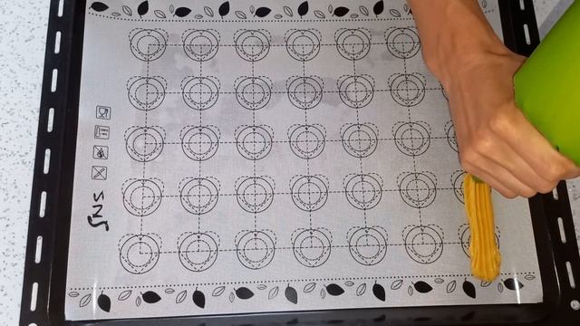 Еклери та профітролі - просте приготування смотреть онлайн