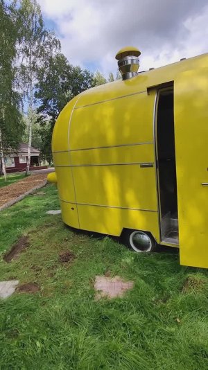 Застрявший фудтрак