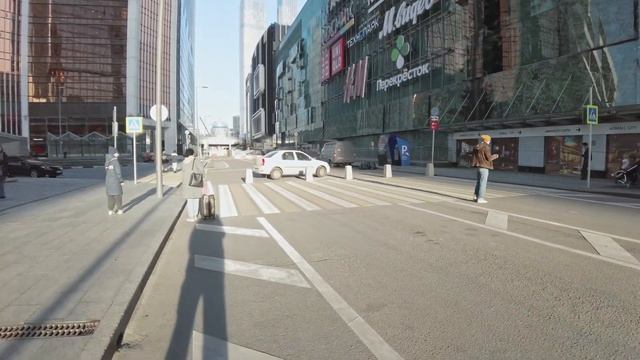 Walk through the Moscow-city center. Let`s go see it together