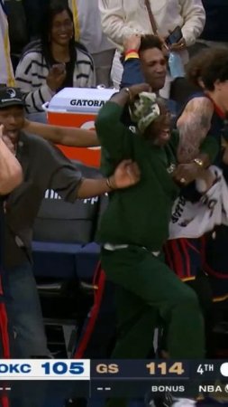 Gary Payton II with the massive poster!