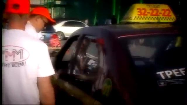 Рухнувшее МММ потратило оставшиеся деньги на наклейки смотреть онлайн