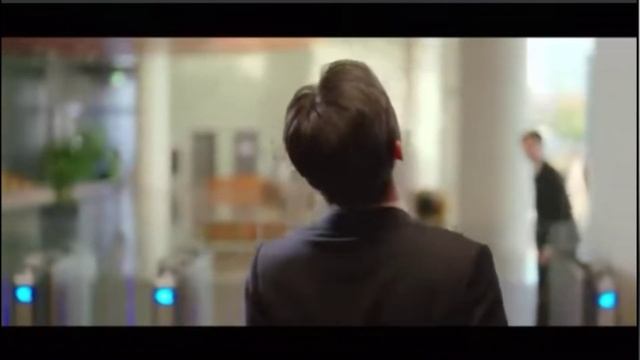 BUSINESS PROPOSAL/funny scene:he ran away seeing her boss, but accidentally throw her slipper at hi смотреть онлайн