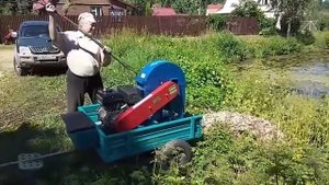 Рубительная машина дровосек ВХ400 (бензиновый), цена 119000. Хотите купить, звоните 8-913-007-54-84