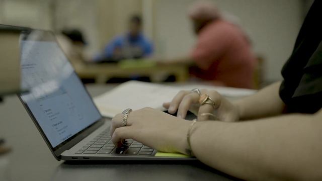 Madelyn G., Rutgers Business School–Newark and New Brunswick ‘20 (Rutgers–Newark) смотреть онлайн