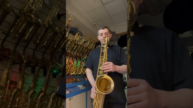 Saxophone Tenor Yanagisawa T902 смотреть онлайн