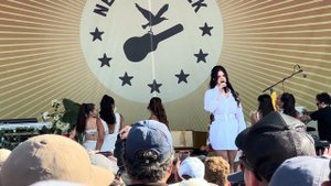 Lana Del Rey - Chemtrails over the Country Club - live at Newport Folk Festival 2023