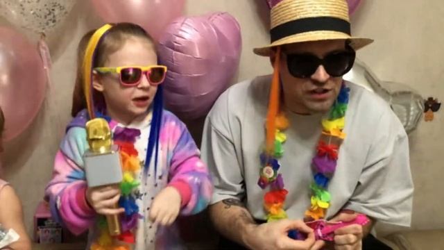 СЕМЬЯ КОЧУБЕЙ 9 гр  "Мы к вам приехали на час"
