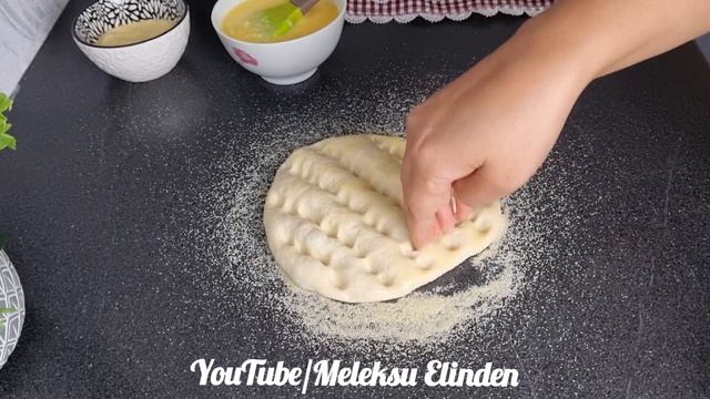 EŞİM KENDİNİ RESTORANDA SANDI 😂 EV YAPIMI TIRNAK PİDESİ VE İSKENDER TARİFİ смотреть онлайн