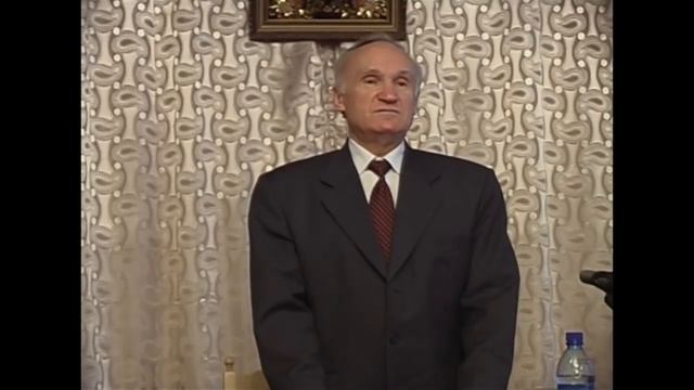 Кесарево кесарю, а Божие Богу. Осипов Алексей Ильич...