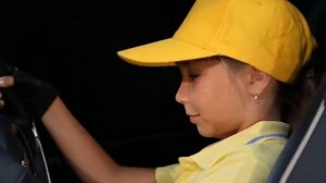 Дорожная Азбука тизер с девочкой 20s