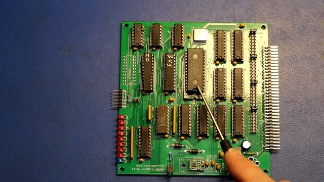 I built an 8008 Supercomputer. 8 ancient 8008 vintage microprocessors computing in parallel.