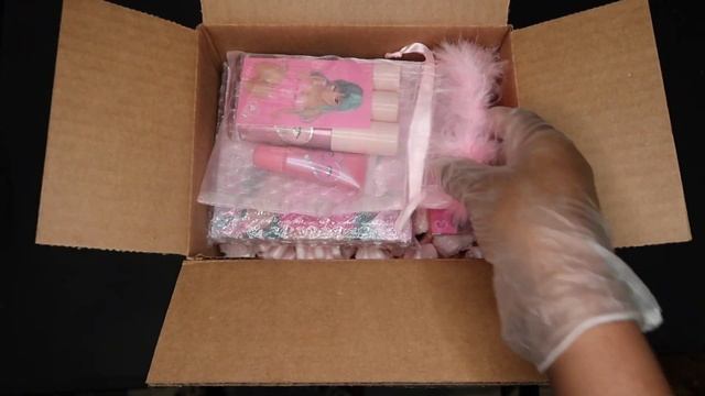 HOW I PACK AND SHIP MY ORDERS + New Work Space смотреть онлайн