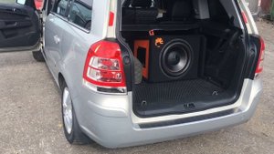 DL Audio Piranha 15A Black V.2